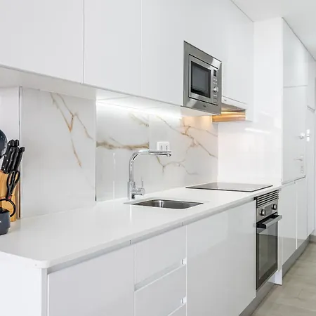 Karina 8-d Levante Apartamento